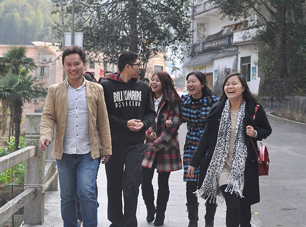 ����ɽ����